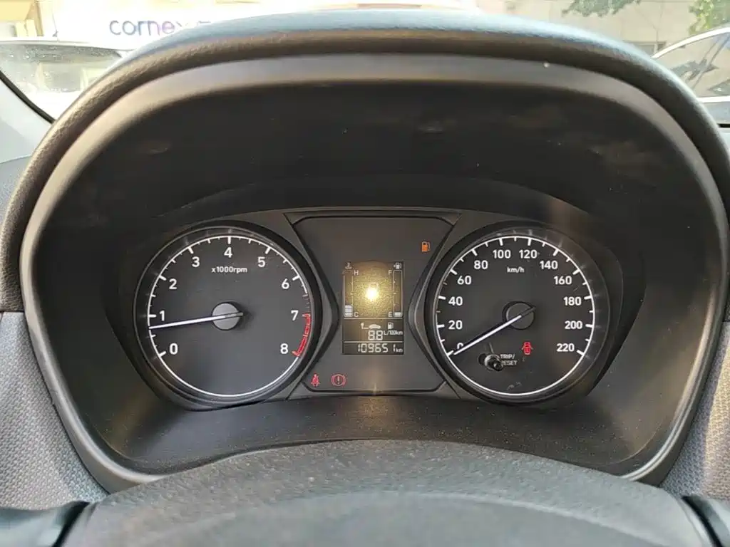 Hyundai Verna — миниатюра 12