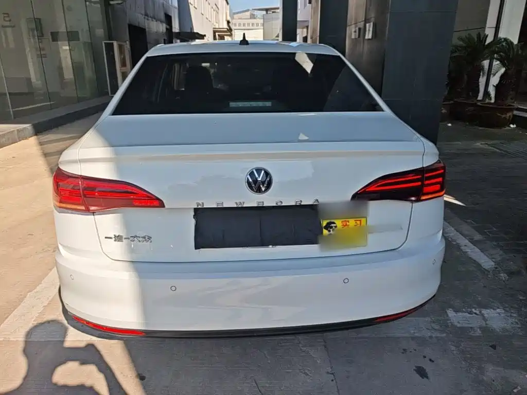 Volkswagen Bora — миниатюра 6