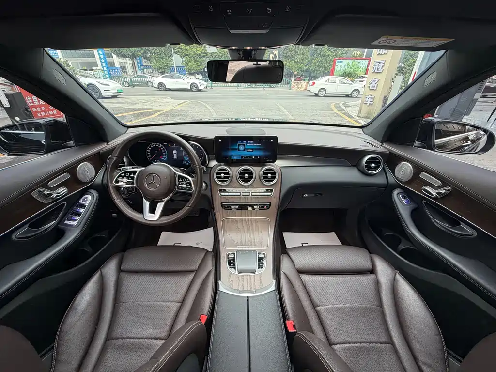 Mercedes-Benz GLC — миниатюра 5