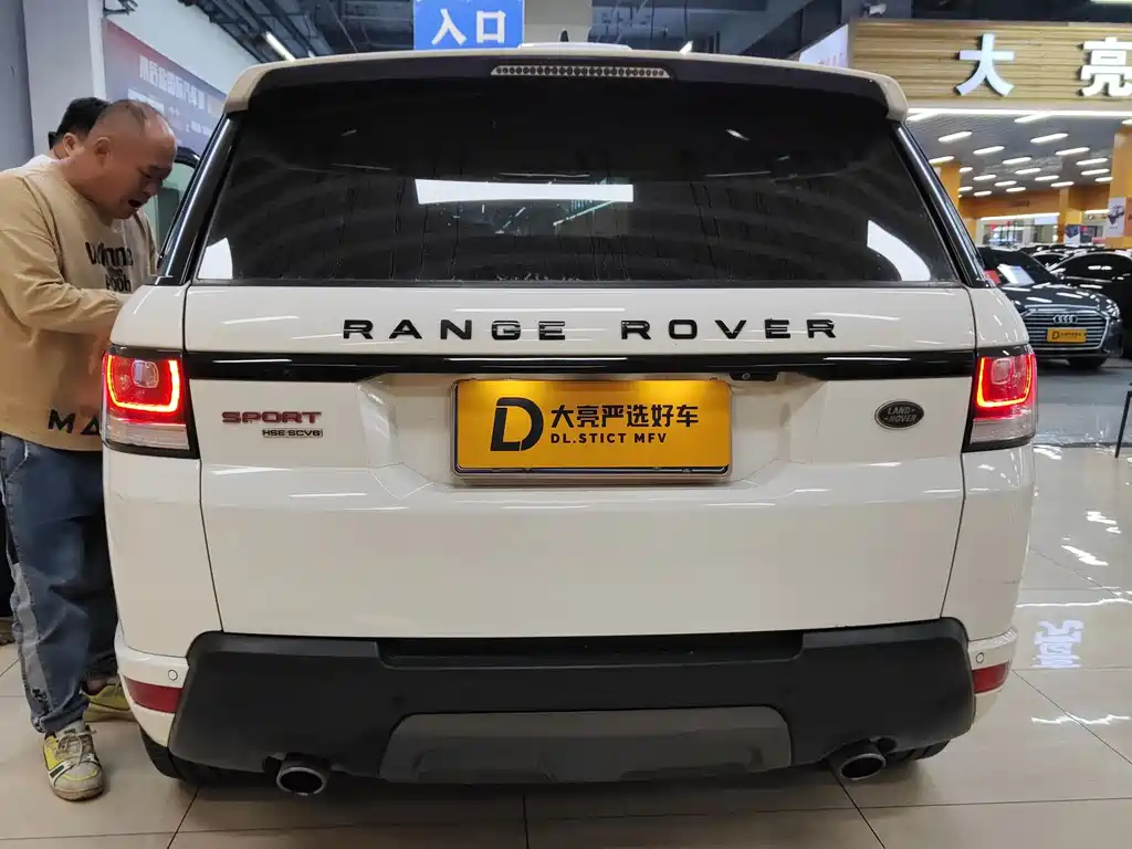 Land Rover Sport — миниатюра 6
