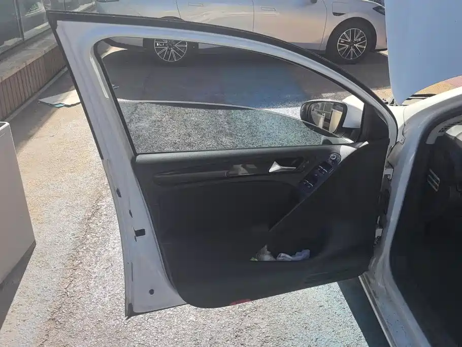 Volkswagen Golf — миниатюра 7