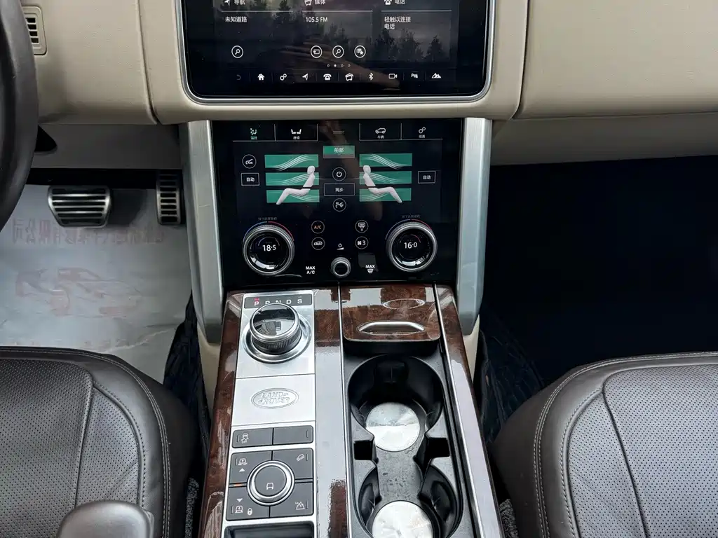 Land Rover Range Rover — миниатюра 16
