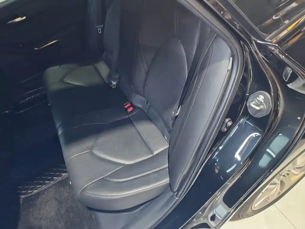 Toyota Avalon — миниатюра 17