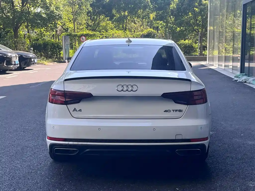 Audi A4L — миниатюра 3