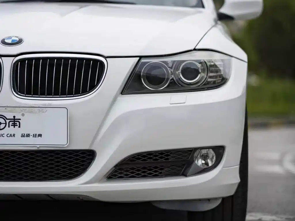 BMW 3 Series — миниатюра 23