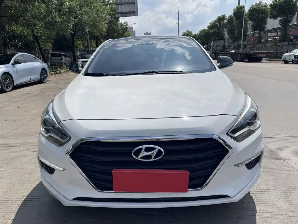 Hyundai Mistra — миниатюра 2