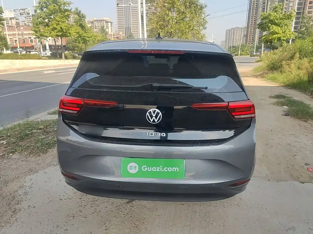 Volkswagen ID.3 — миниатюра 6
