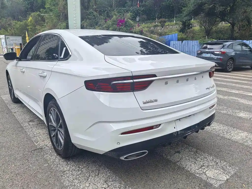 Geely Xingrui — миниатюра 10