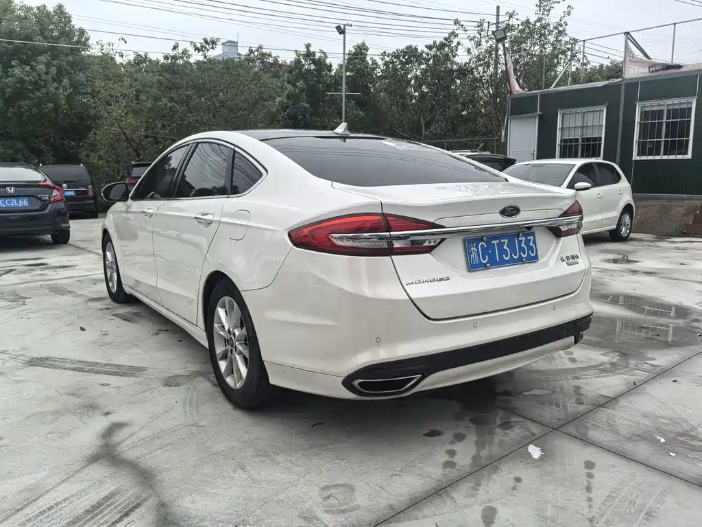 Ford Mondeo — миниатюра 4