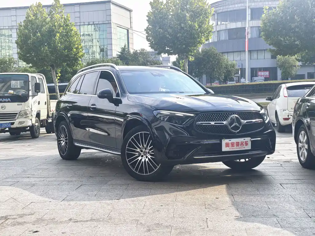 Mercedes-Benz GLC — миниатюра 3