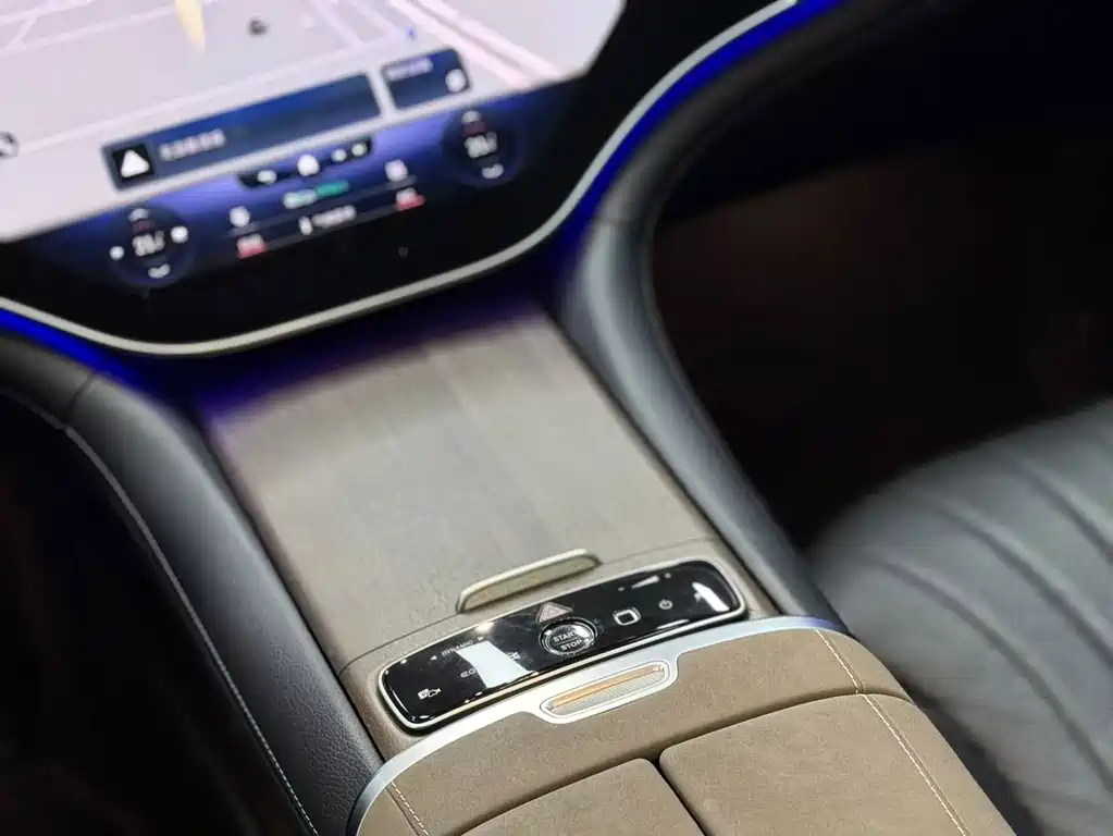 Mercedes-Benz EQS — миниатюра 21
