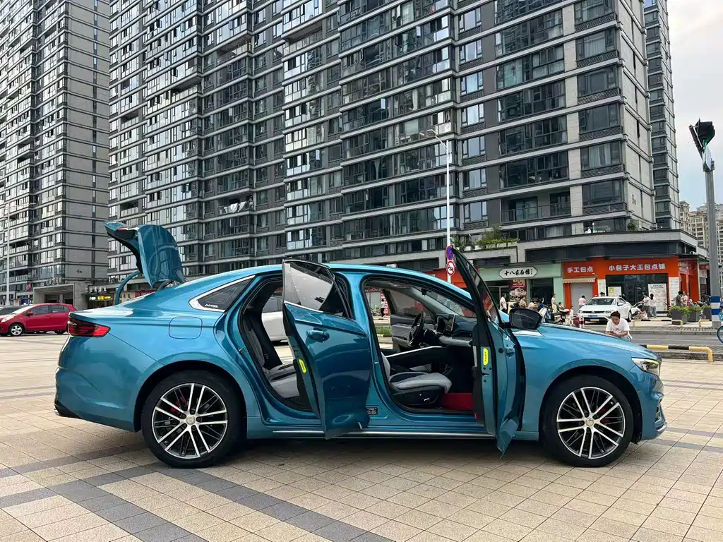 Geely Xingrui — миниатюра 8