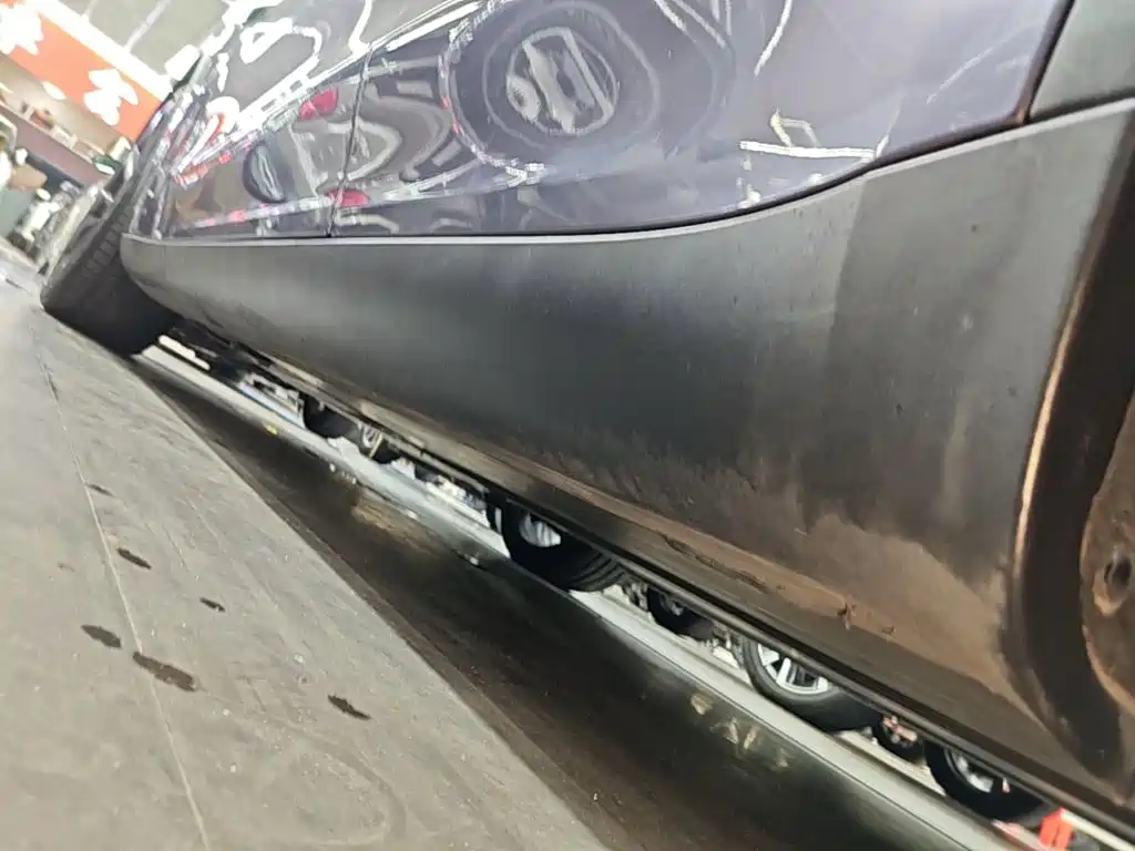 Tesla Model Y — миниатюра 22