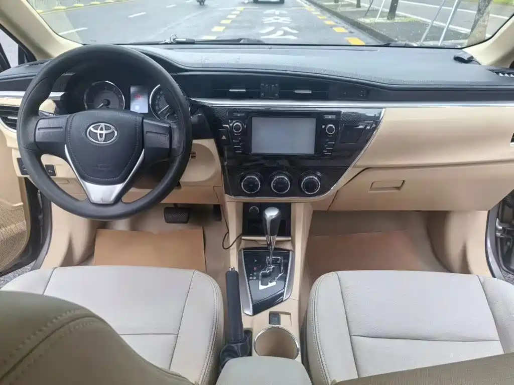 Toyota Corolla — миниатюра 5