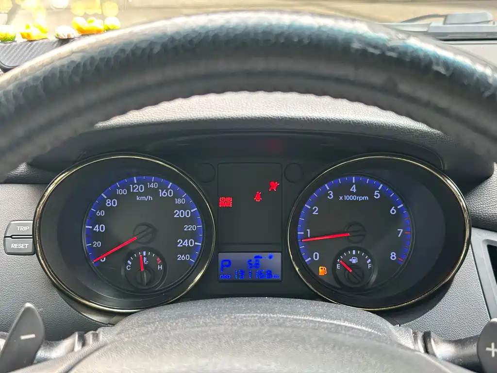 Hyundai Genesis Coupe — миниатюра 12