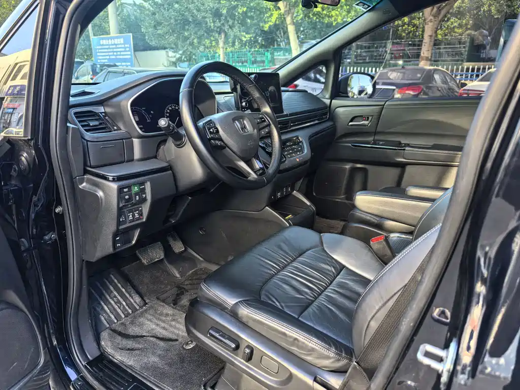 Honda Odyssey — миниатюра 6