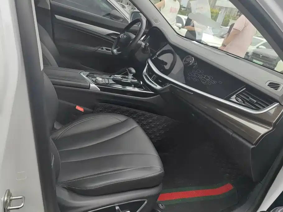 Geely Borui — миниатюра 8