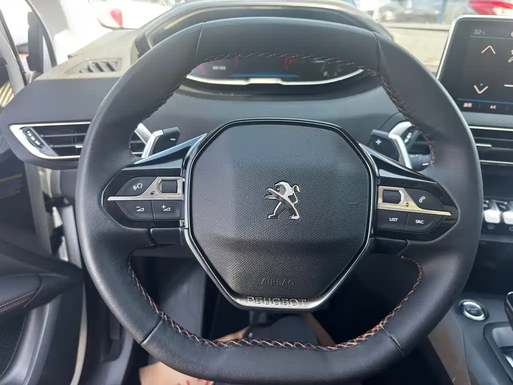 Peugeot 4008 — миниатюра 16
