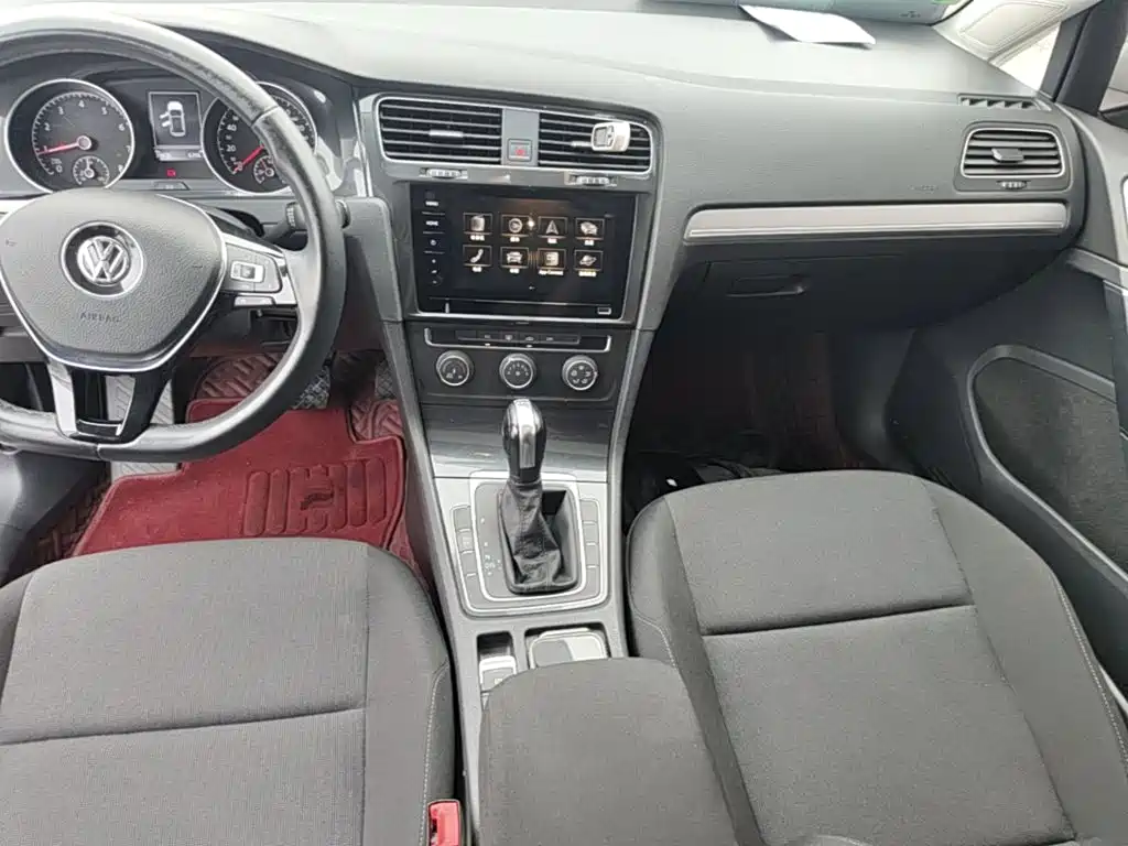 Volkswagen Golf — миниатюра 13