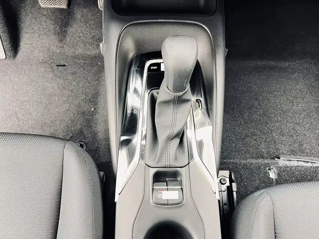 Toyota Corolla — миниатюра 14