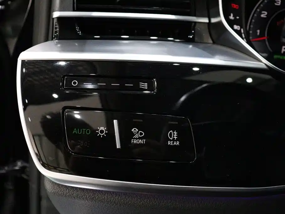 Audi A8 — миниатюра 19