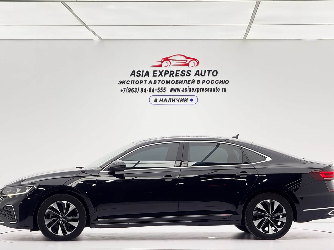 Volkswagen Passat 1.4 л 2023 г. Чёрный, пробег 30000 км