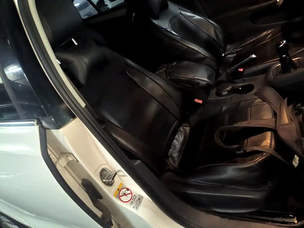 Volkswagen Sagitar — миниатюра 25