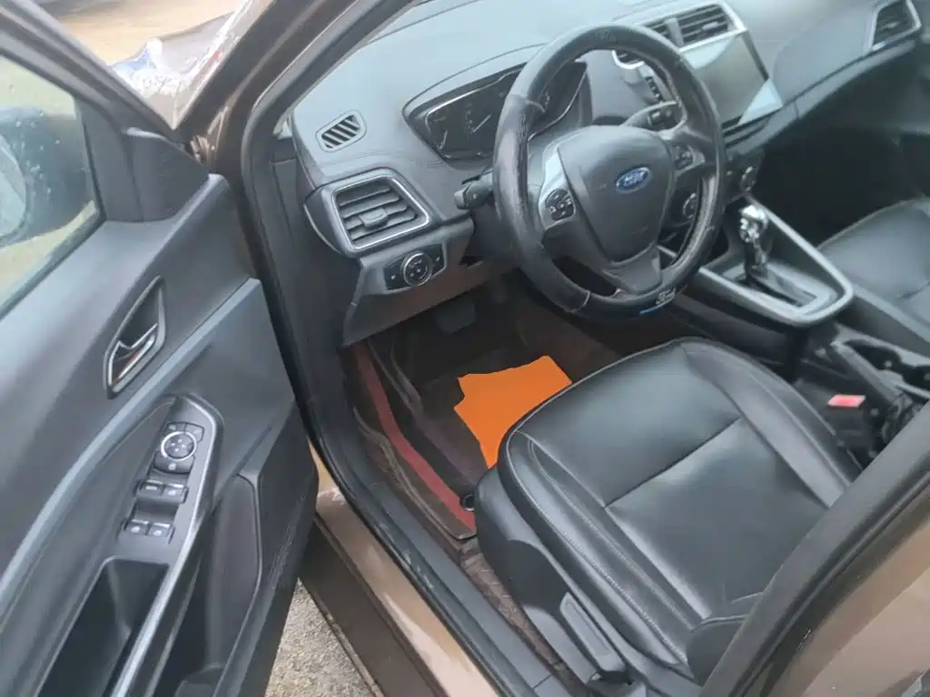 Ford Escort — миниатюра 16