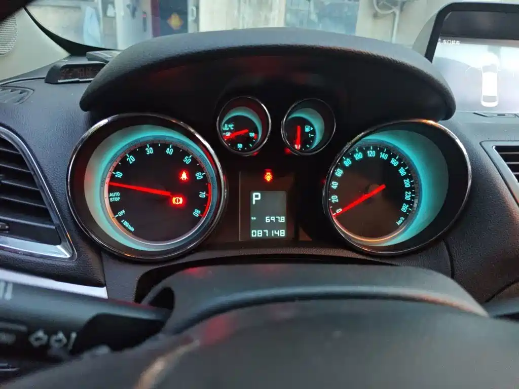 Buick Encore — миниатюра 12