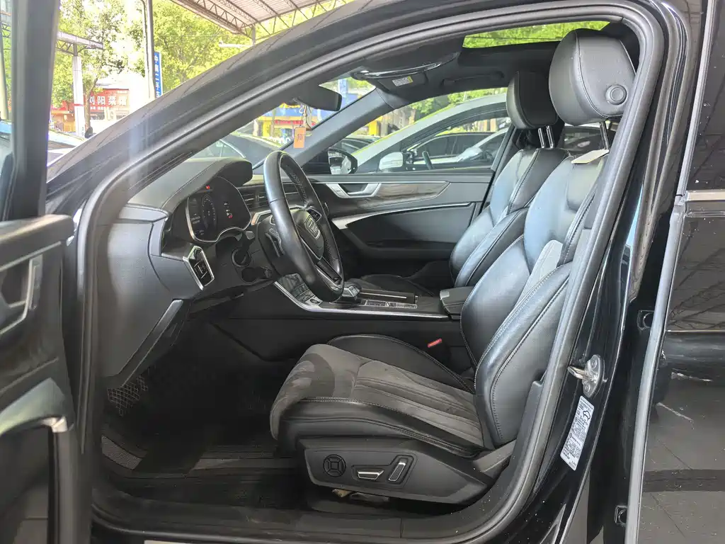 Audi A6L — миниатюра 10