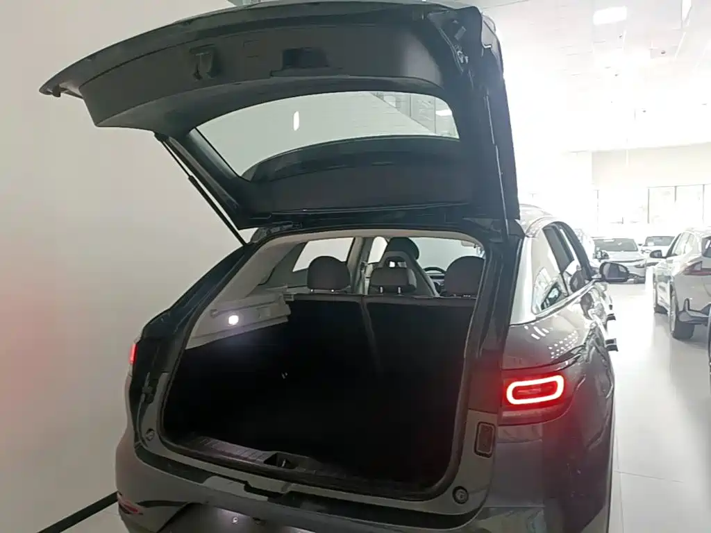Leapmotor Leapmotor C11 — миниатюра 19