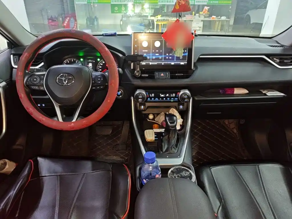 Toyota Wildlander — миниатюра 10