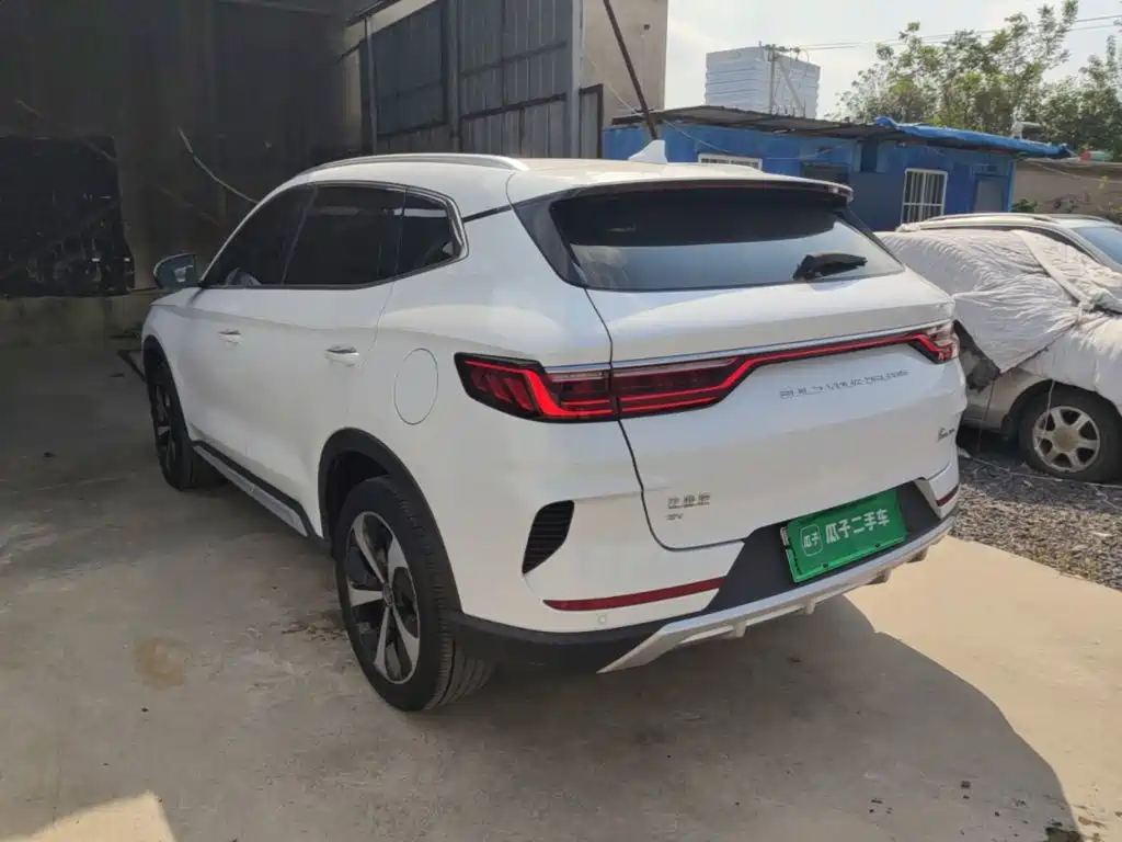 BYD PLUS New Energy — миниатюра 5