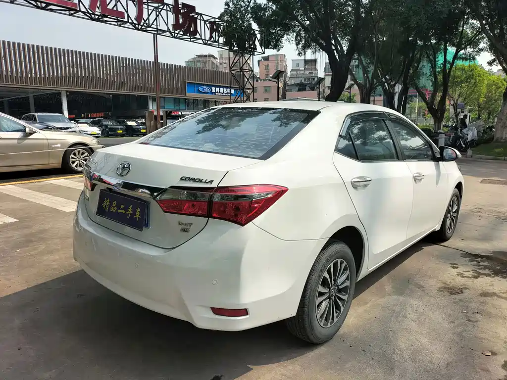 Toyota Corolla — миниатюра 17