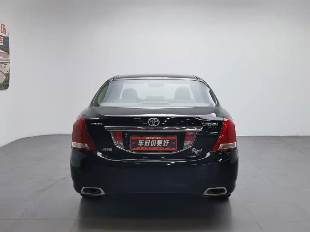 Toyota Crown 2010 2.5L Royal