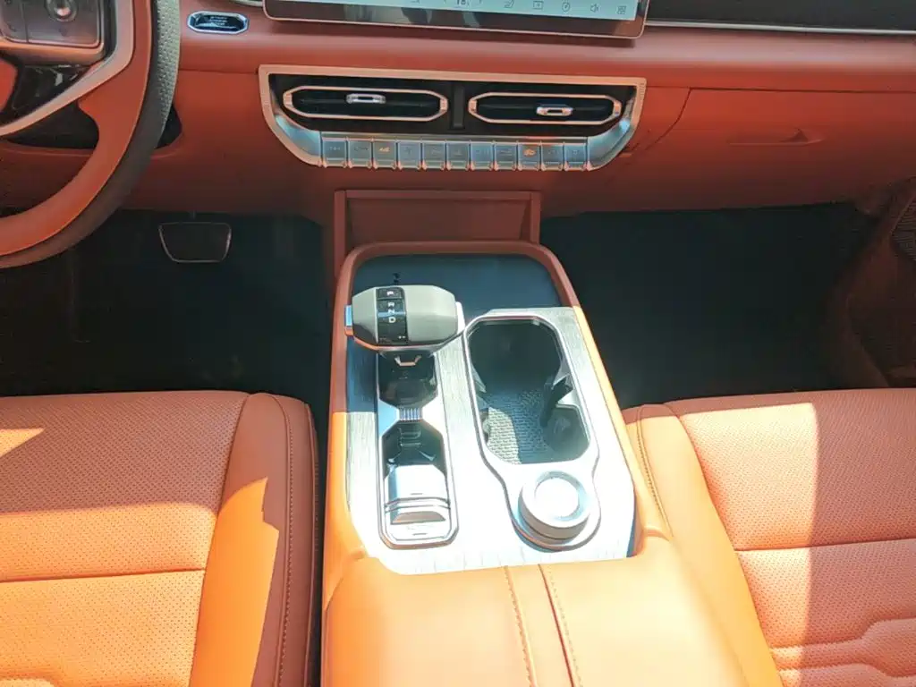 Dongfeng Z9 GE PHEV — миниатюра 14