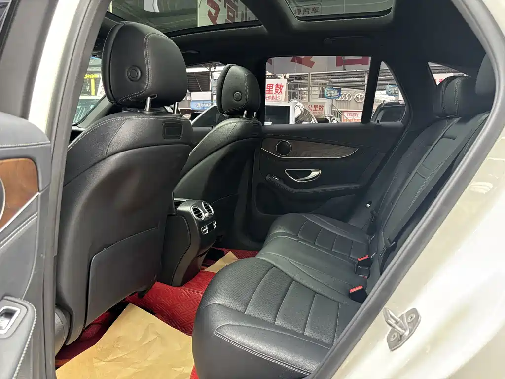 Mercedes-Benz GLC — миниатюра 5