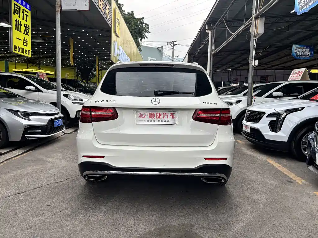 Mercedes-Benz GLC — миниатюра 10
