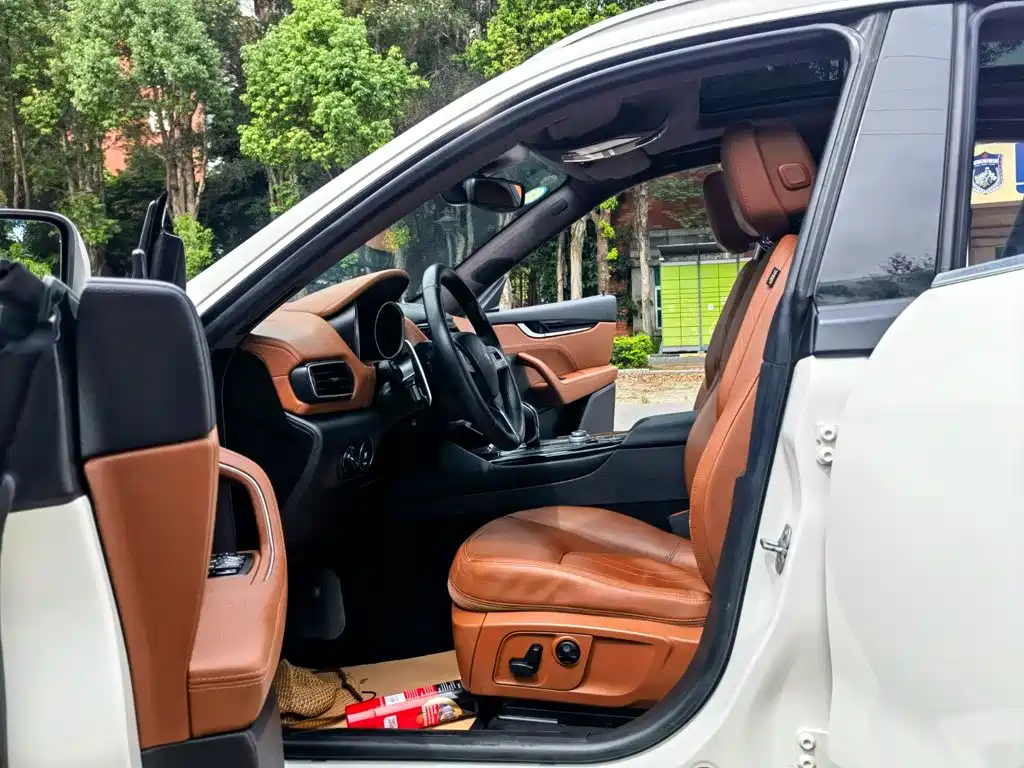 Maserati Levante — миниатюра 9