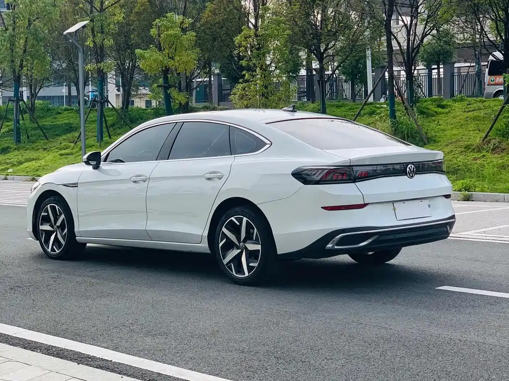 Volkswagen Lamando — миниатюра 6
