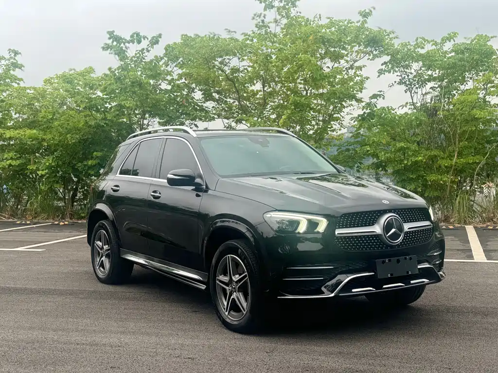 Mercedes-Benz GLE (Import) — миниатюра 2