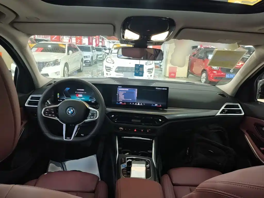 BMW i3 — миниатюра 10