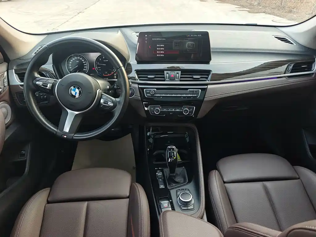 BMW X1 — миниатюра 9