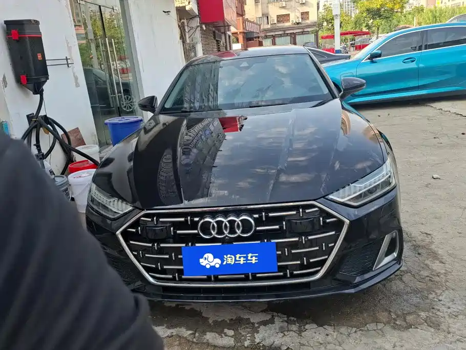 Audi A7L — миниатюра 2