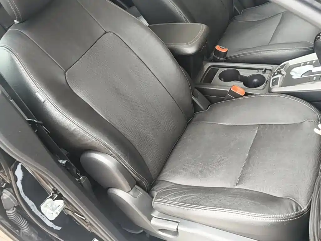 Chevrolet Captiva — миниатюра 25