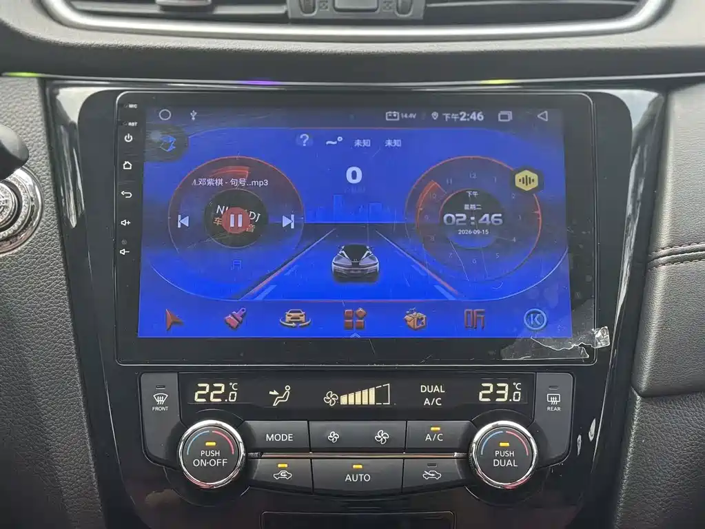 Nissan Qashqai — миниатюра 11