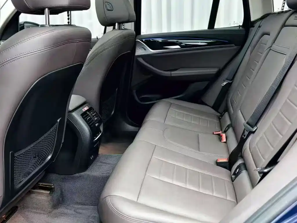 BMW X3 — миниатюра 6