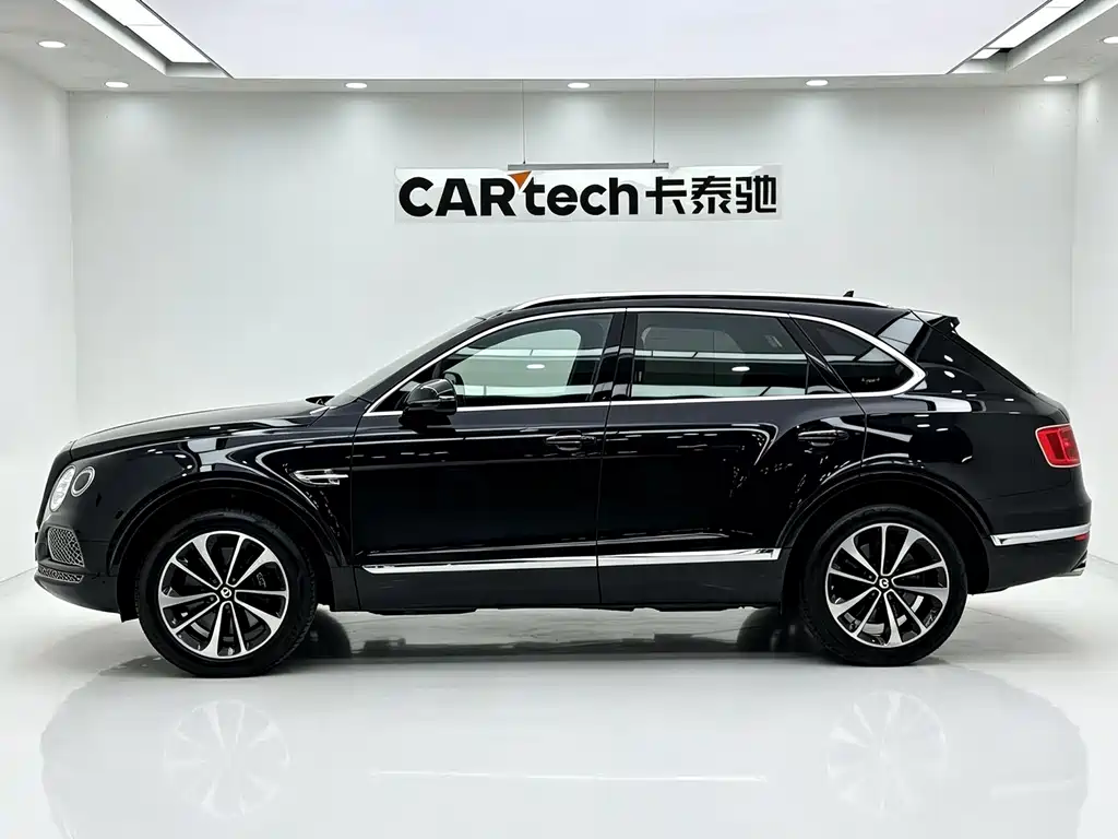 Bentley Bentayga — миниатюра 4