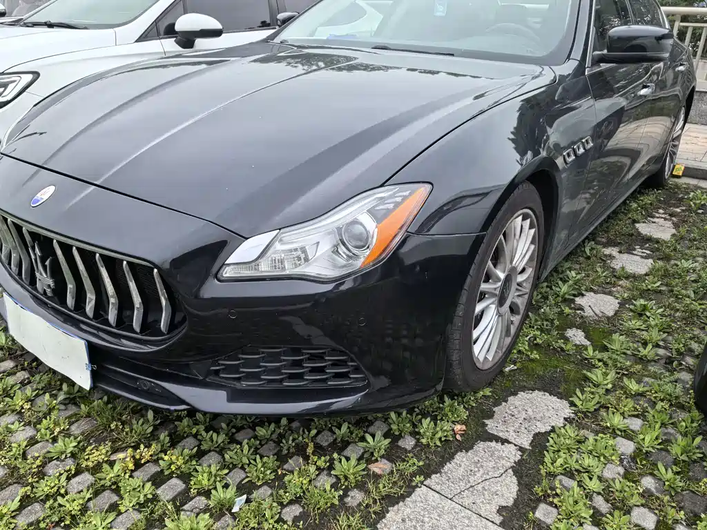 Maserati Quattroporte 2014