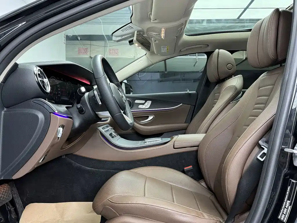 Mercedes-Benz E-Class — миниатюра 20